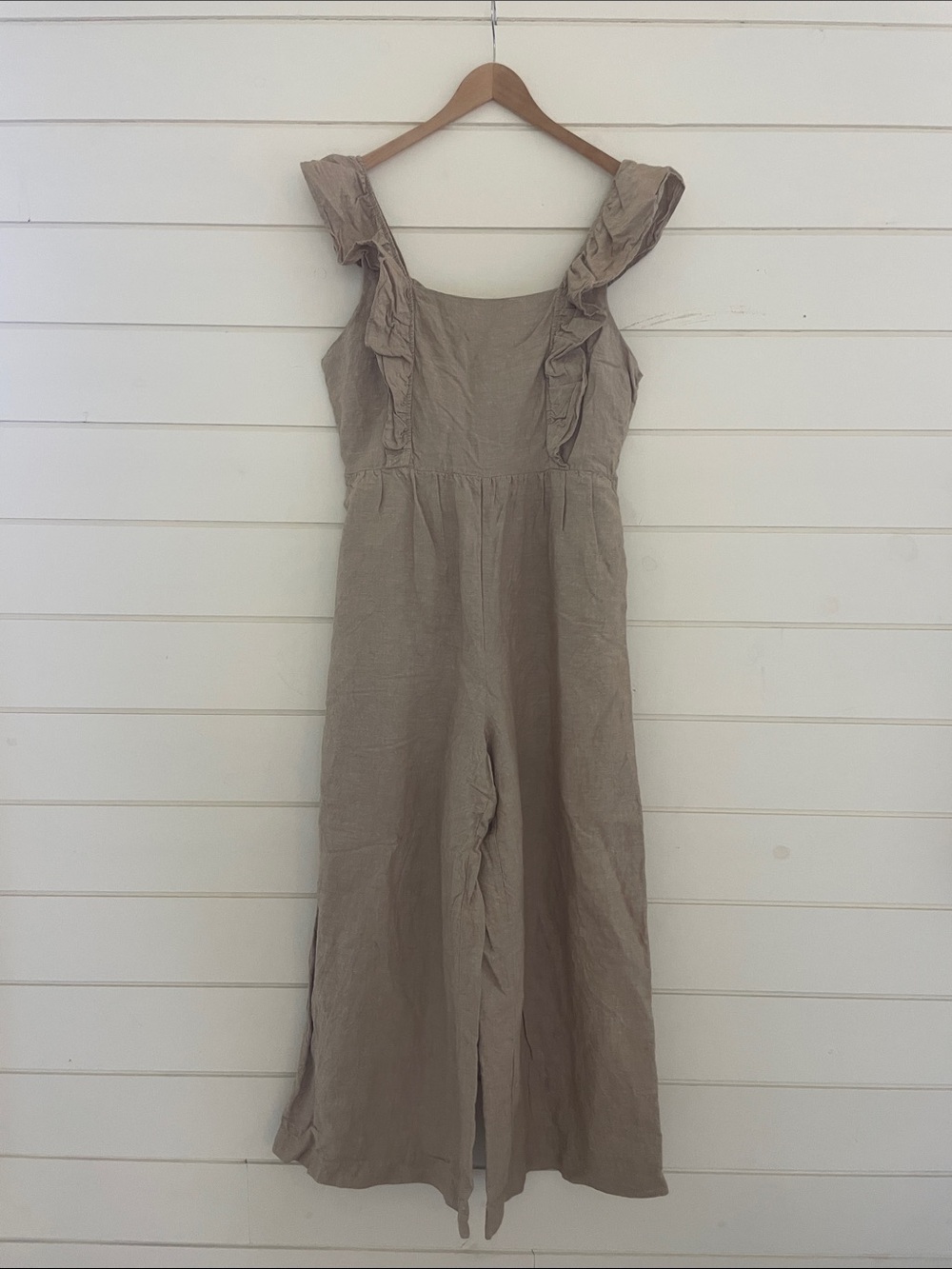 Madewell Tan Ruffle-Shoulder Linen Jumpsuit size 10
